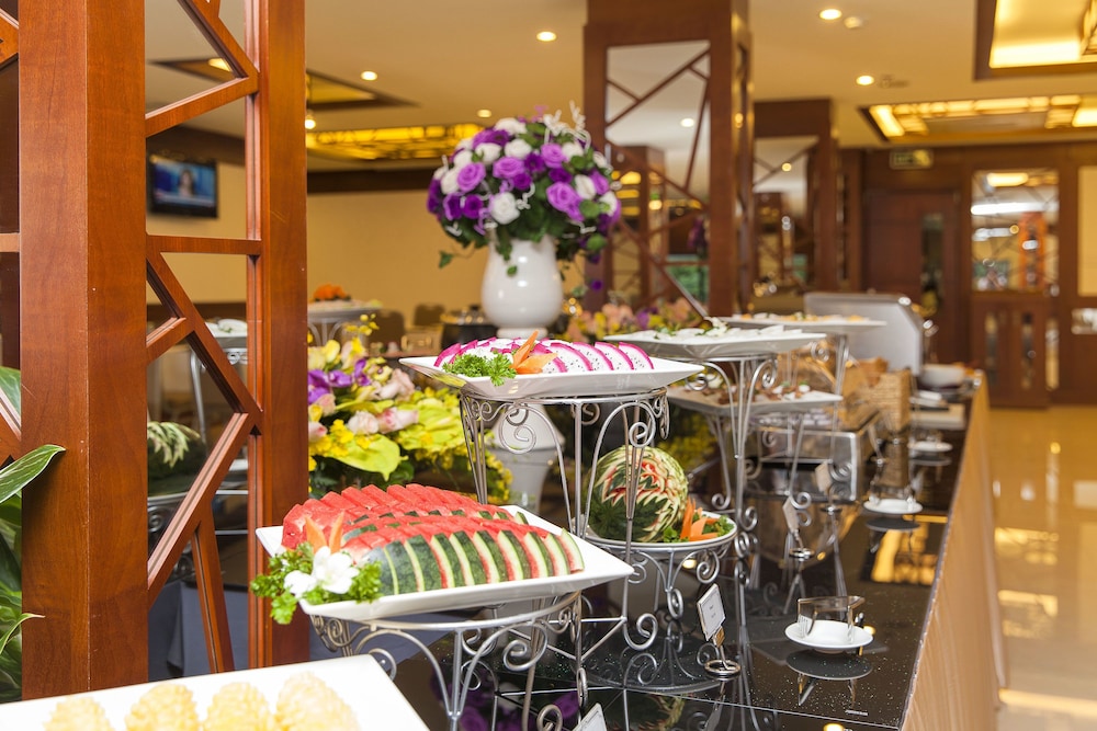 Vien Dong Hotel 31/50