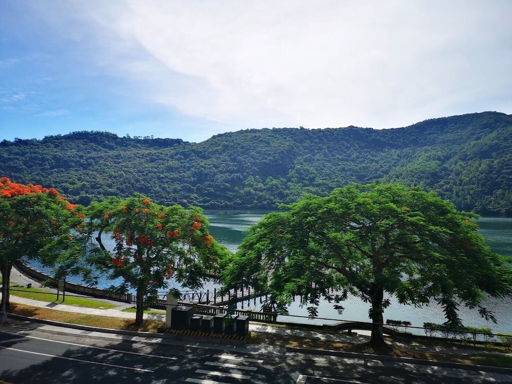 Lakeside 46 58/70