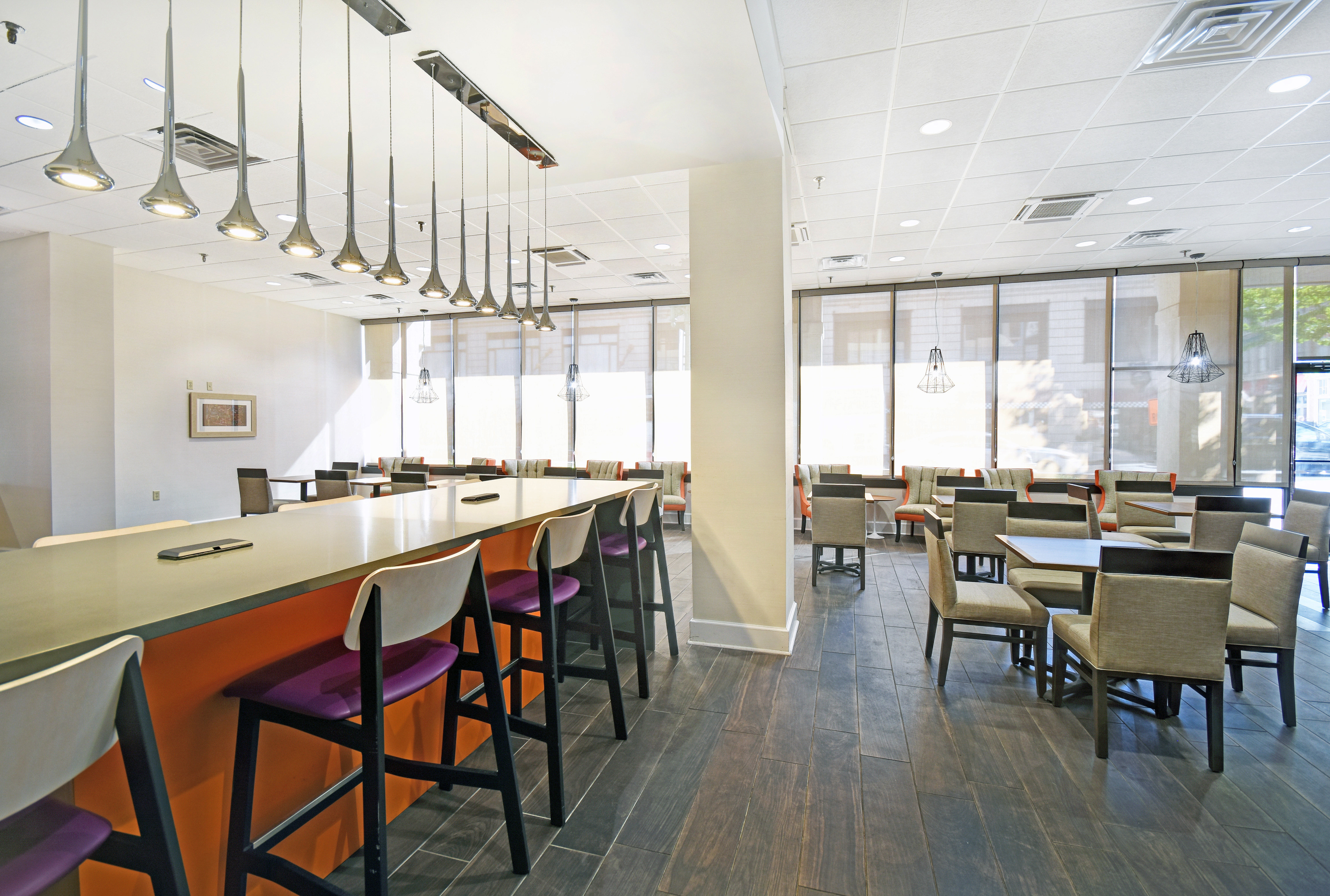Holiday Inn Downtown Memphis 34/57