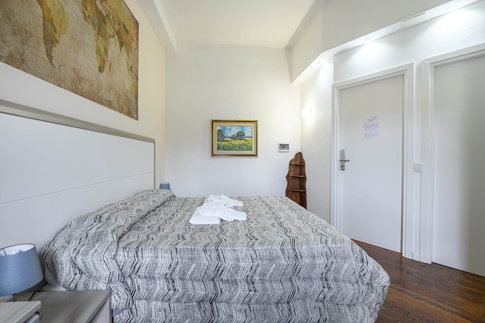 Relais Incantesimo Vaticano 17/50