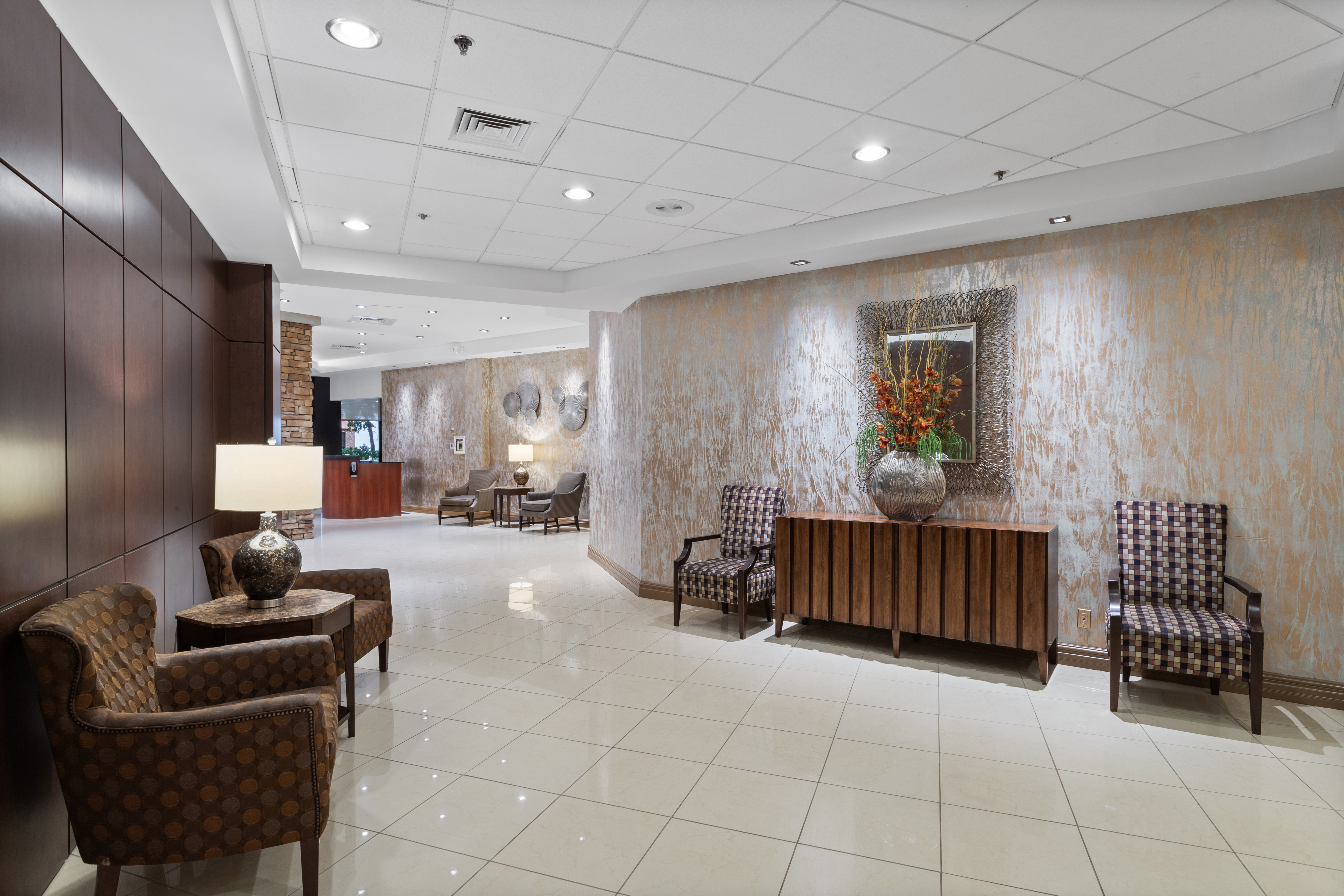 Crowne Plaza Executive Center Baton Rouge, an IHG Hotel 14/79