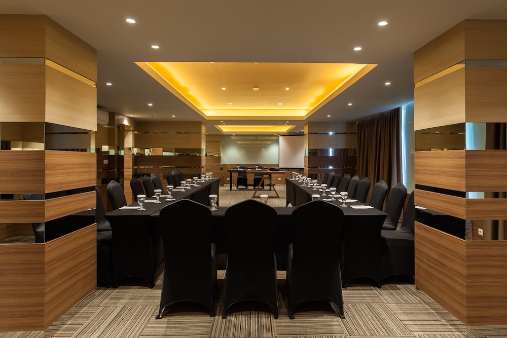 Ramada by Wyndham Serpong 55/62