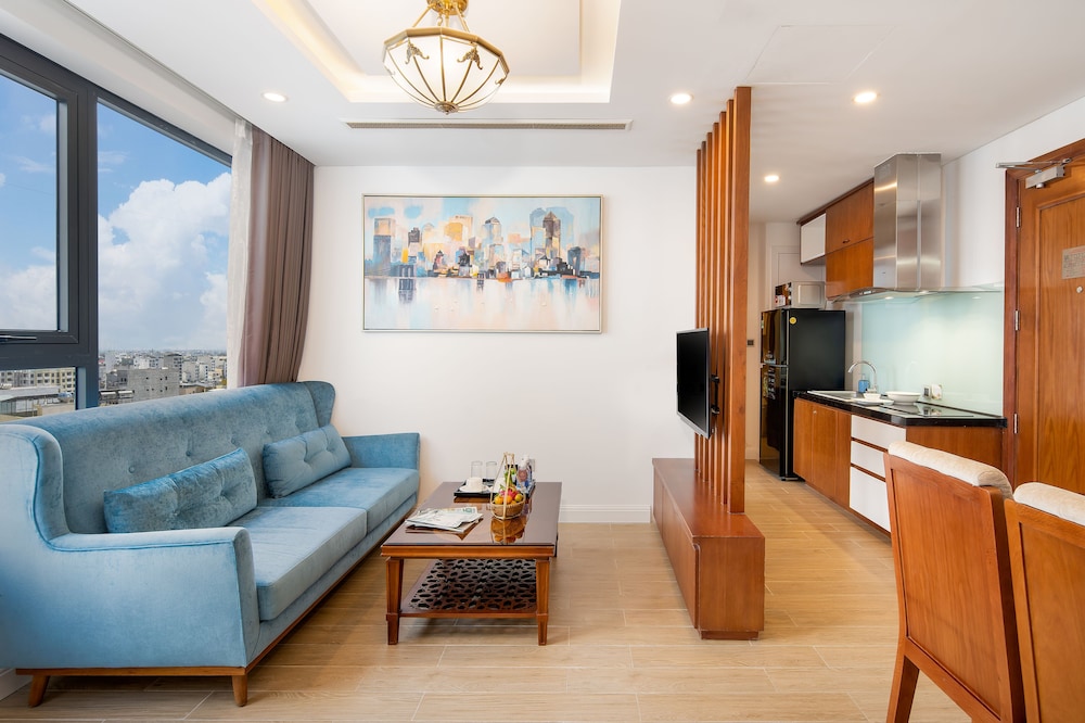 Paris Deli Danang Beach Hotel 53/80