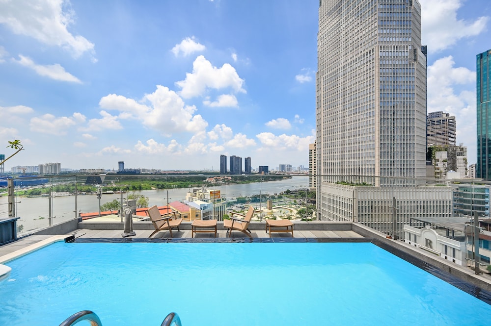 Sky Gem Central Hotel 28/50