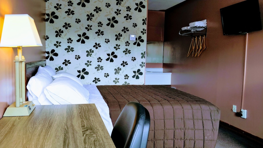 Kings Inn Midland 19/39