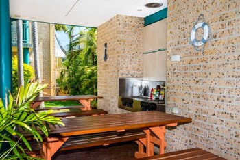 Beaches Serviced Apartments 20/46
