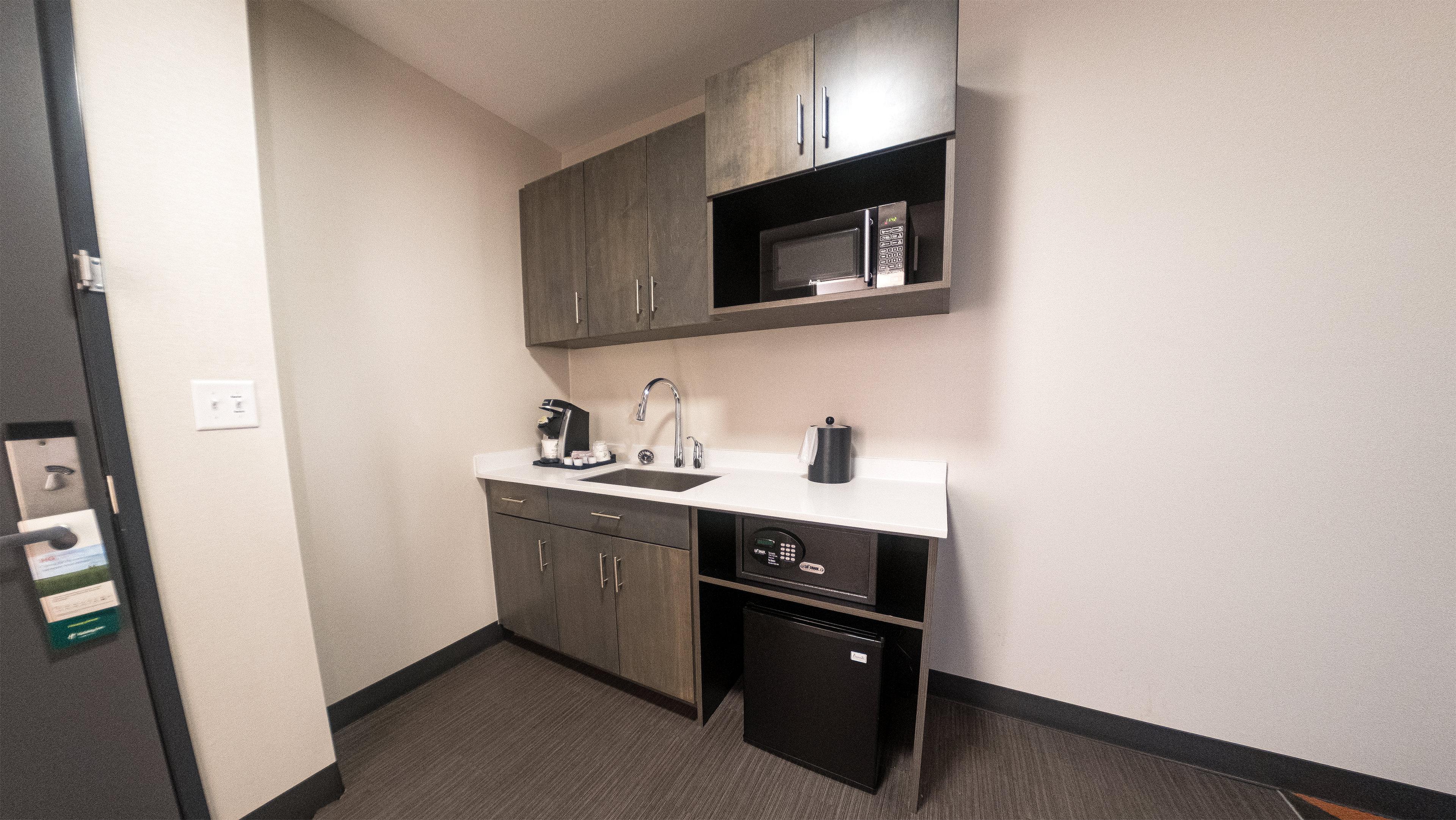 جناح بسرير كينج، Holiday Inn And Suites Philadelphia W Drexel Hill 5/5