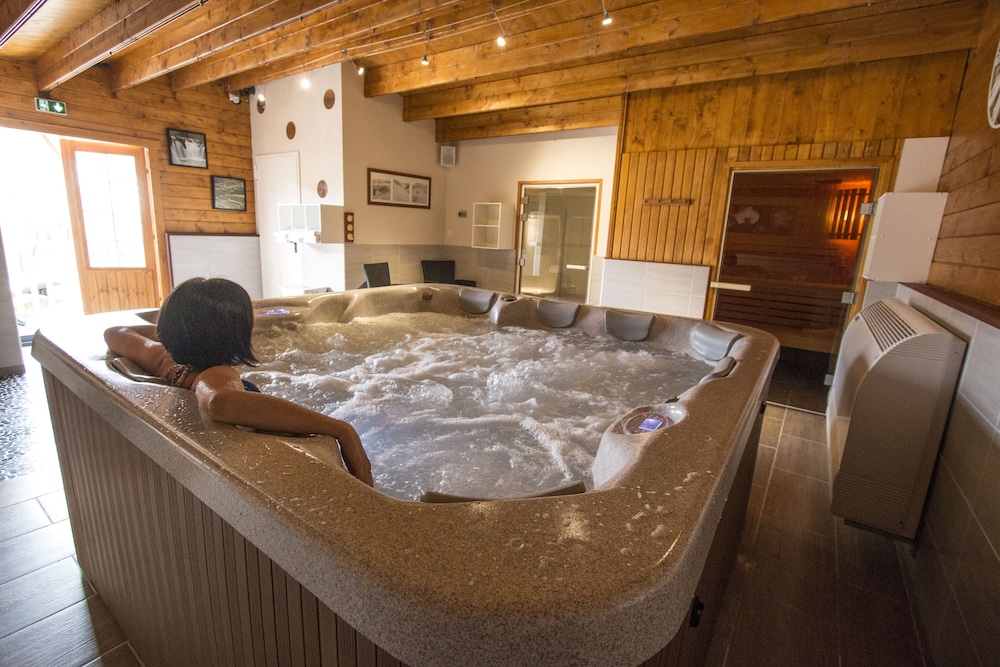 HOSTELLERIE DU CENTROTEL ET SPA 5/29