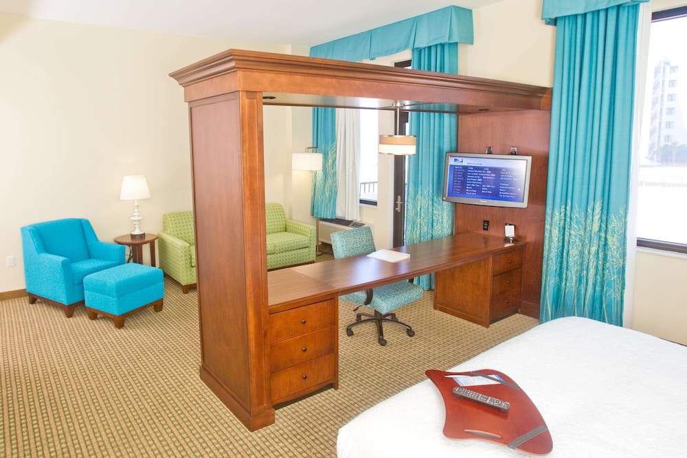 Hampton Inn Suites Orange Beach Gulf Front 50/76