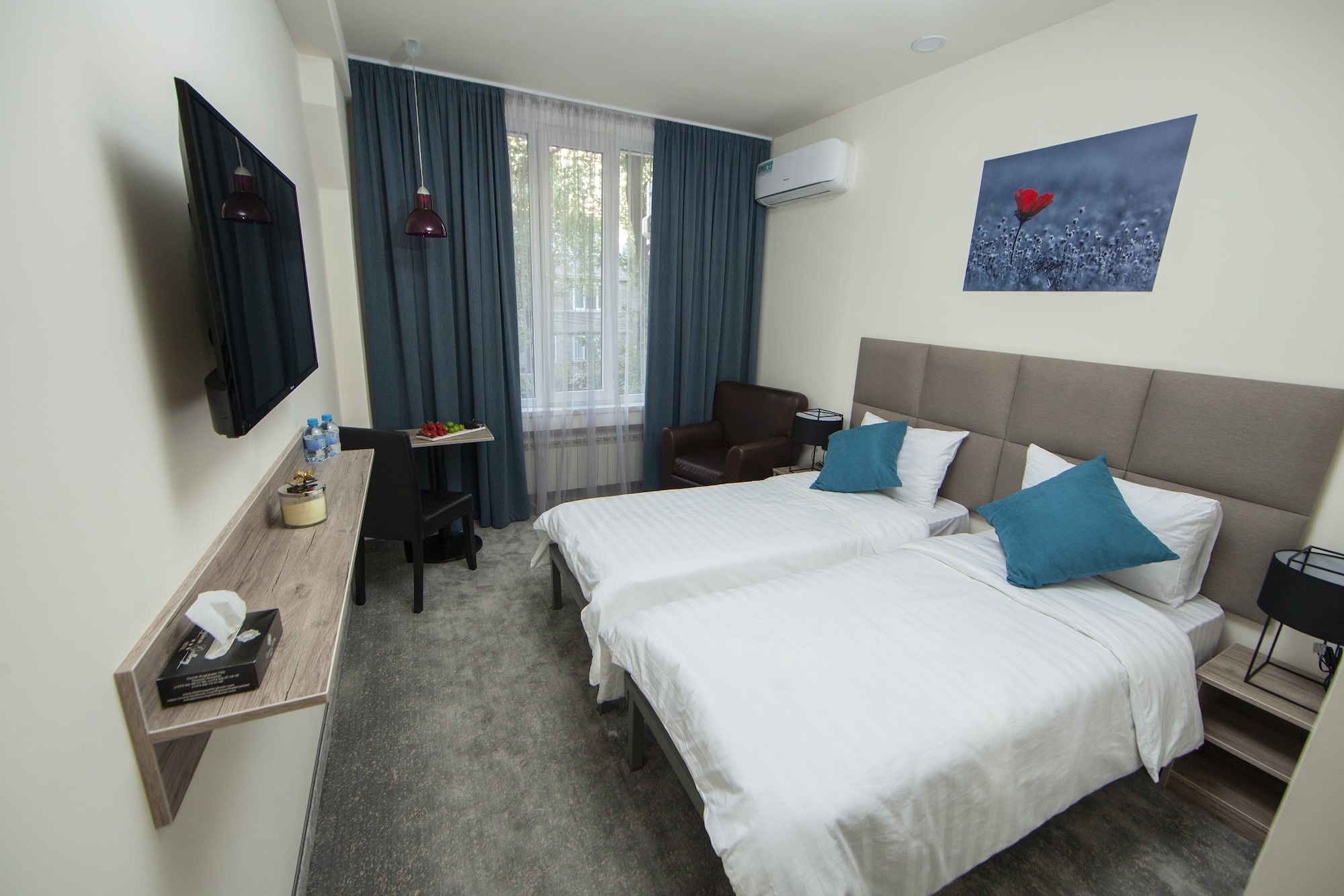 Standard, Triple, 3 Beds
