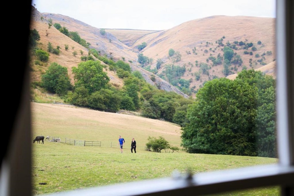 The Izaak Walton Country House Hotel 29/39