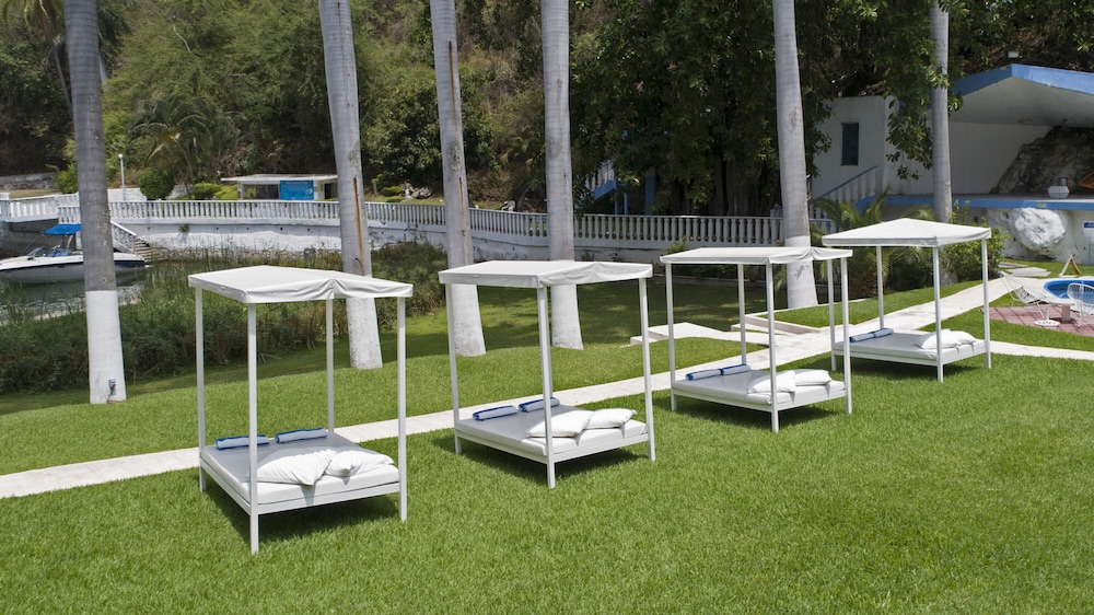 Hotel Villa Bejar Tequesquitengo 1/72