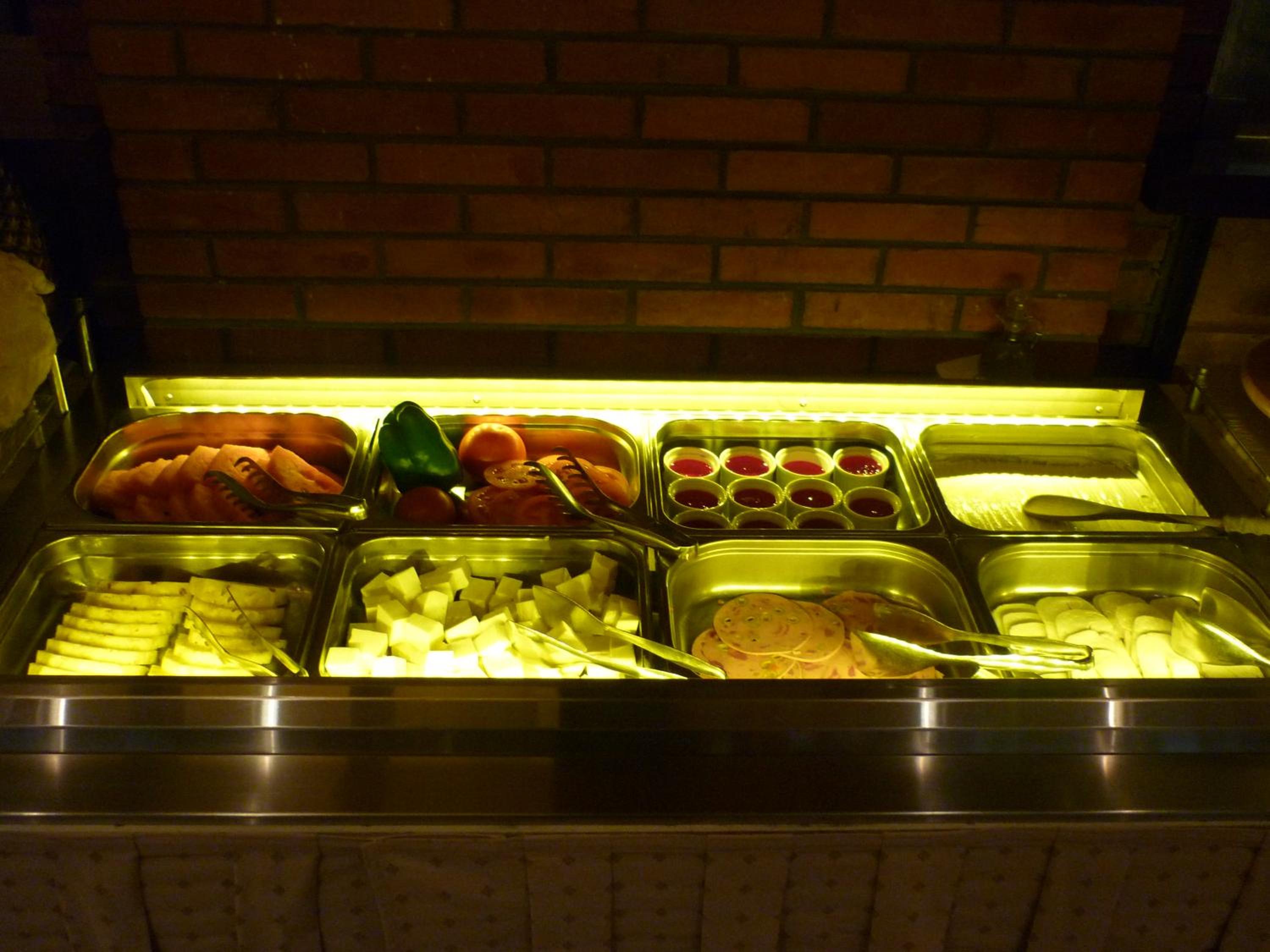Promenade Hotel photo5