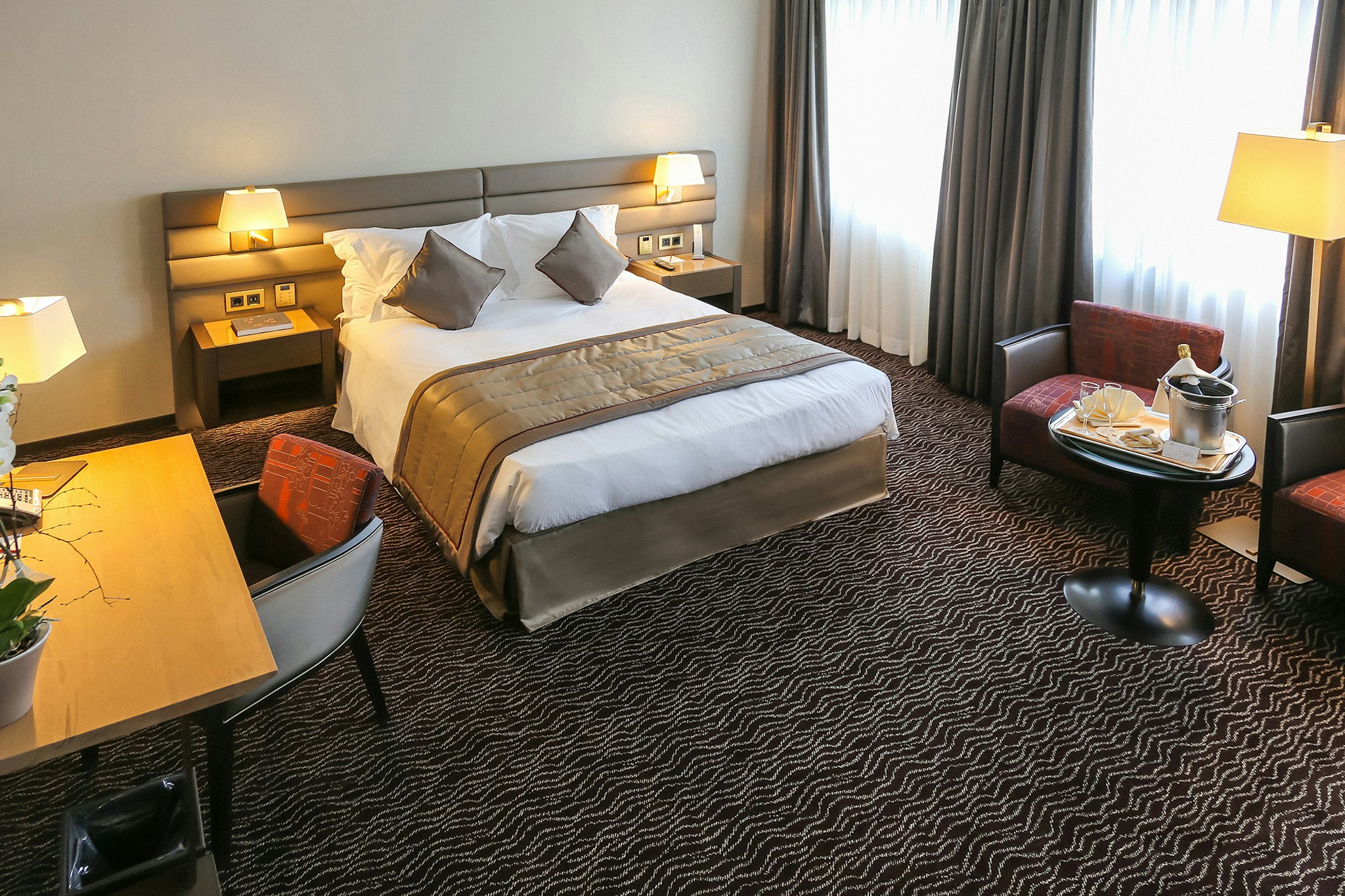 Le Royal Hotels & Resorts 29/82