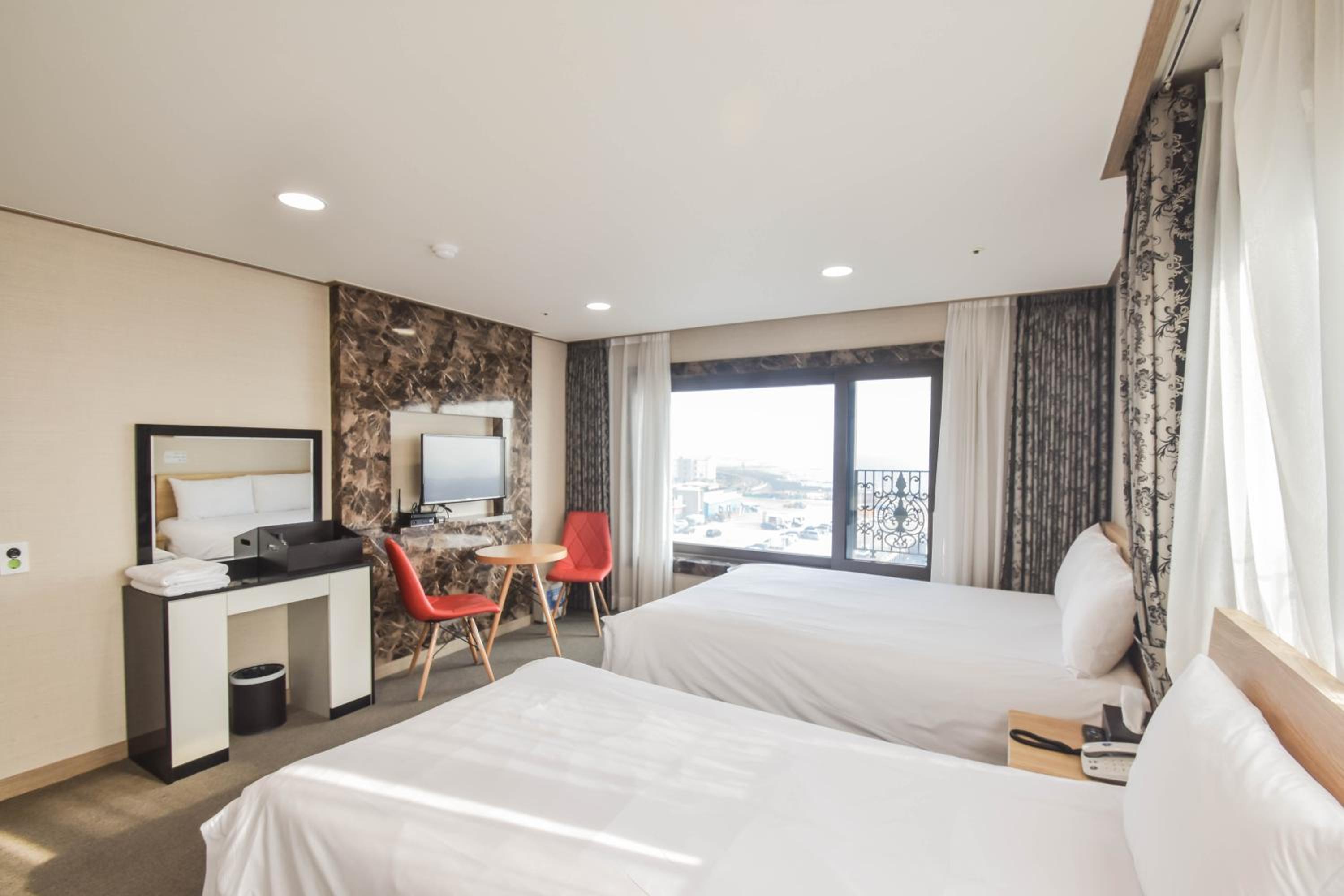 Dream Jeju Hotel 12/50