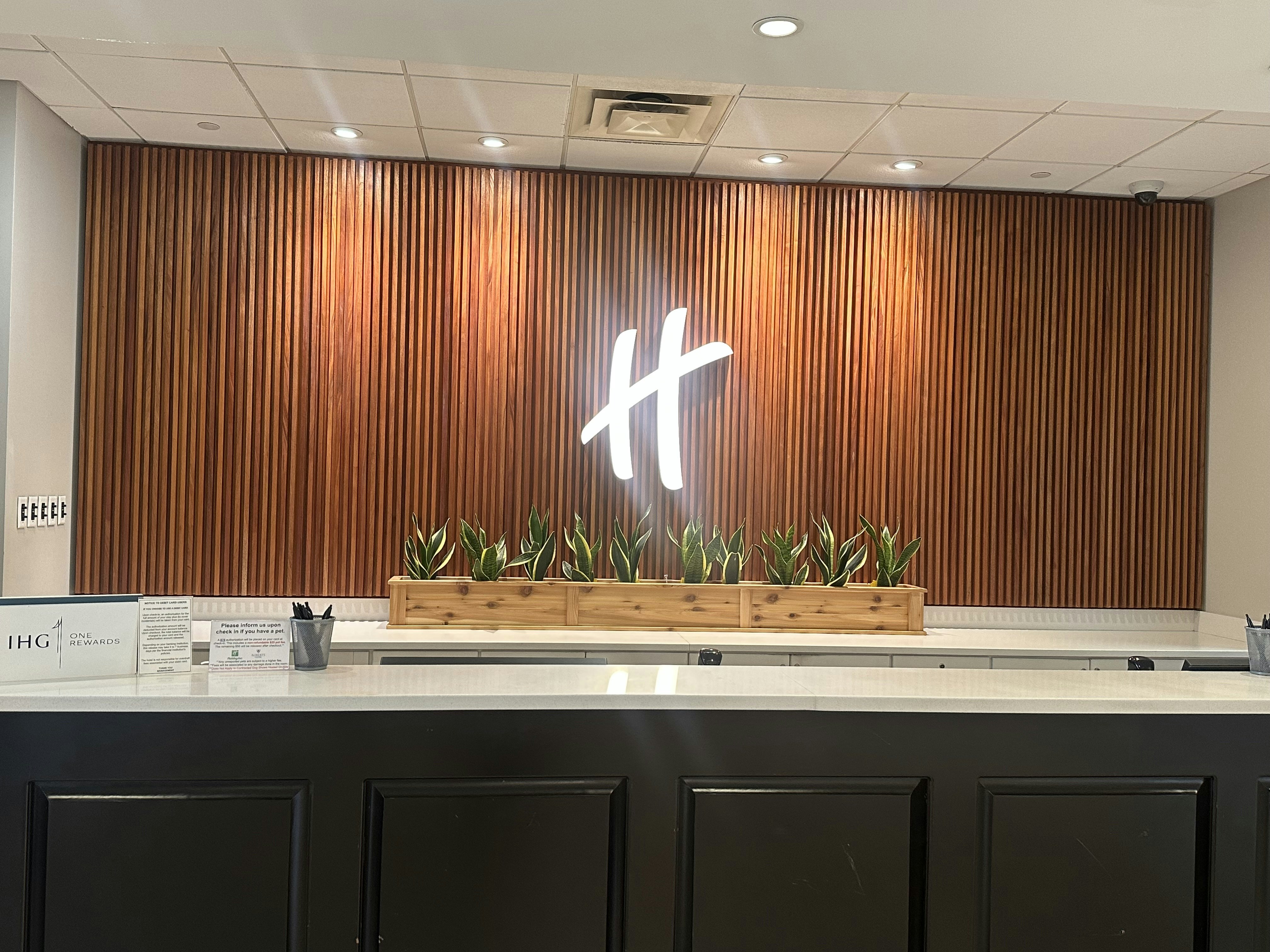 Holiday Inn Wilmington 9/50
