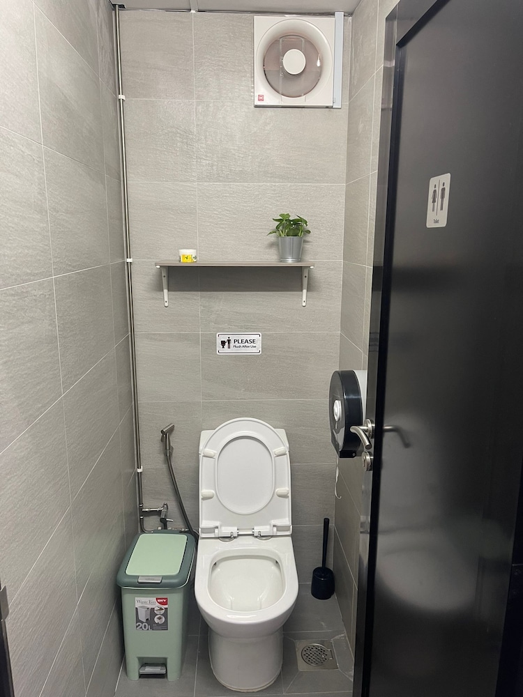 Meadows Hostel 49/49