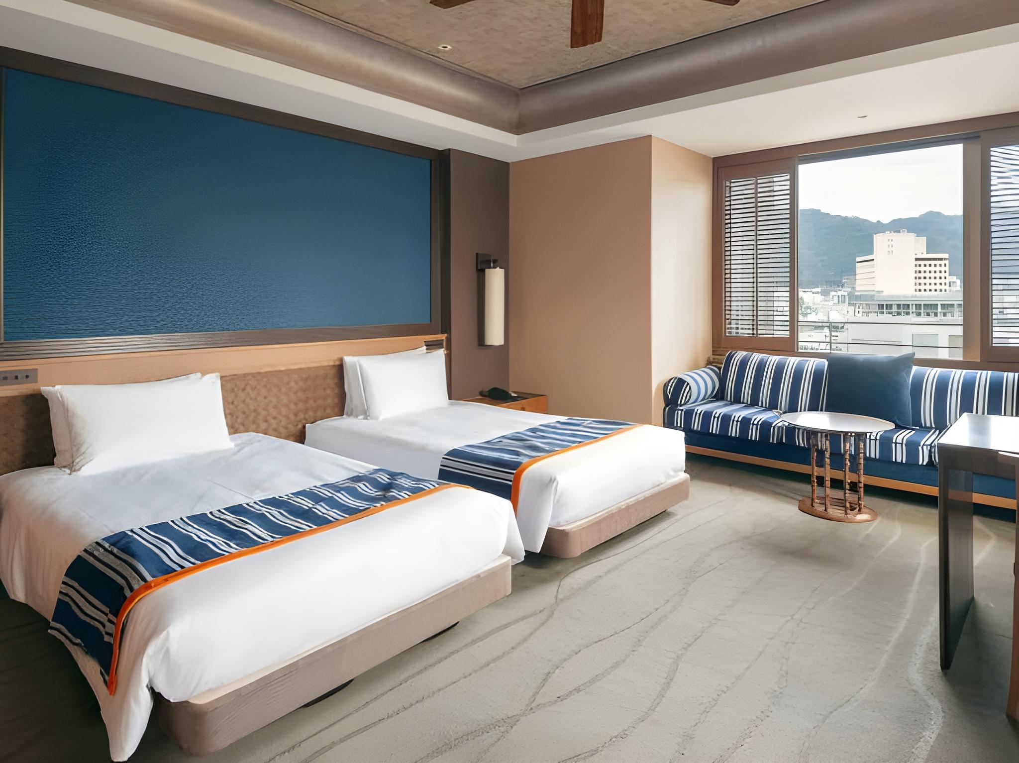 Club, Deluxe, 2 Double Beds, City Side, Club Lounge Access