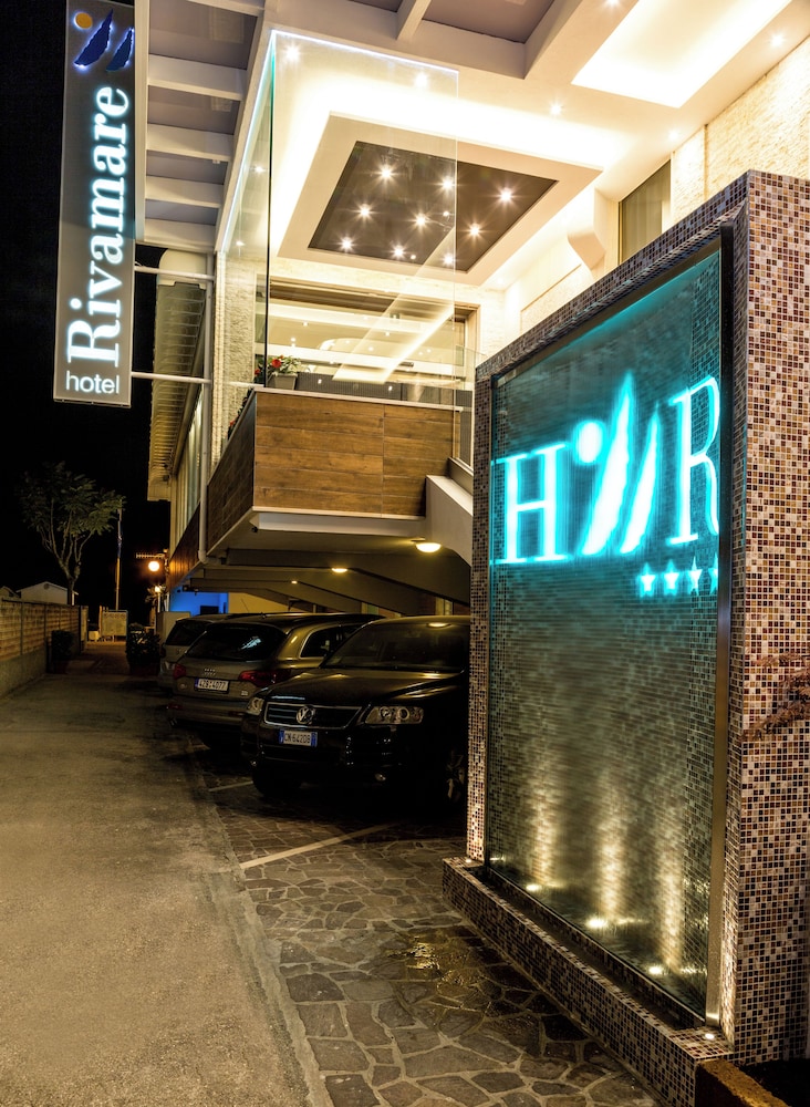 Hotel Rivamare 49/73