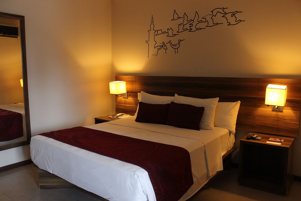Mercure Belem Boulevard 16/75