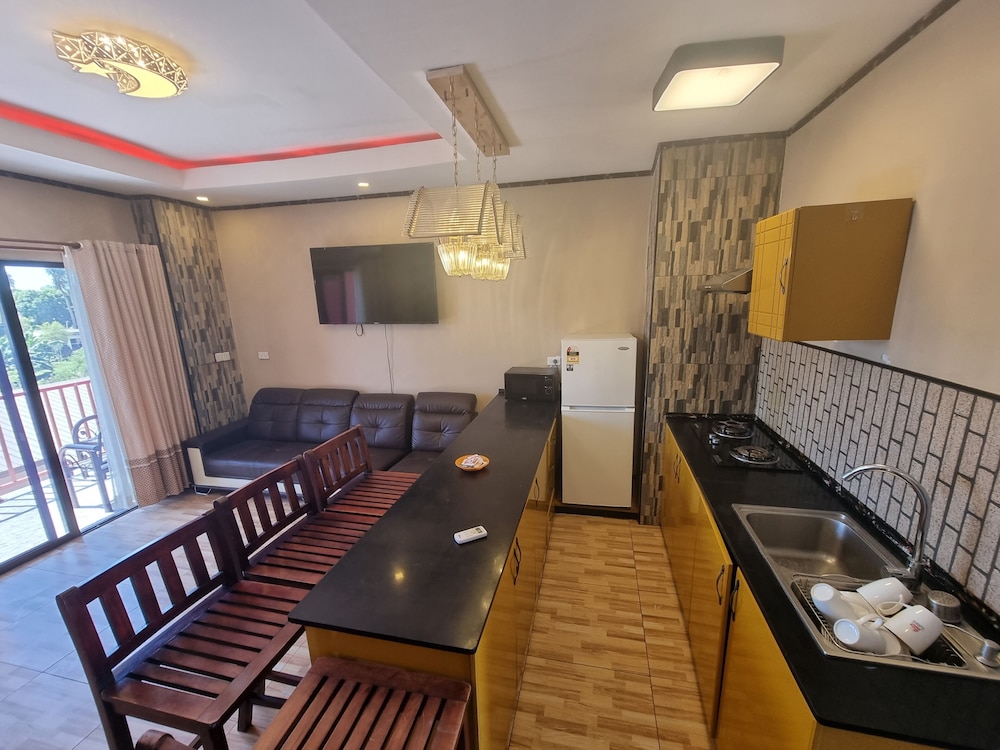 Al-Minhaj Service Apartments 55/62