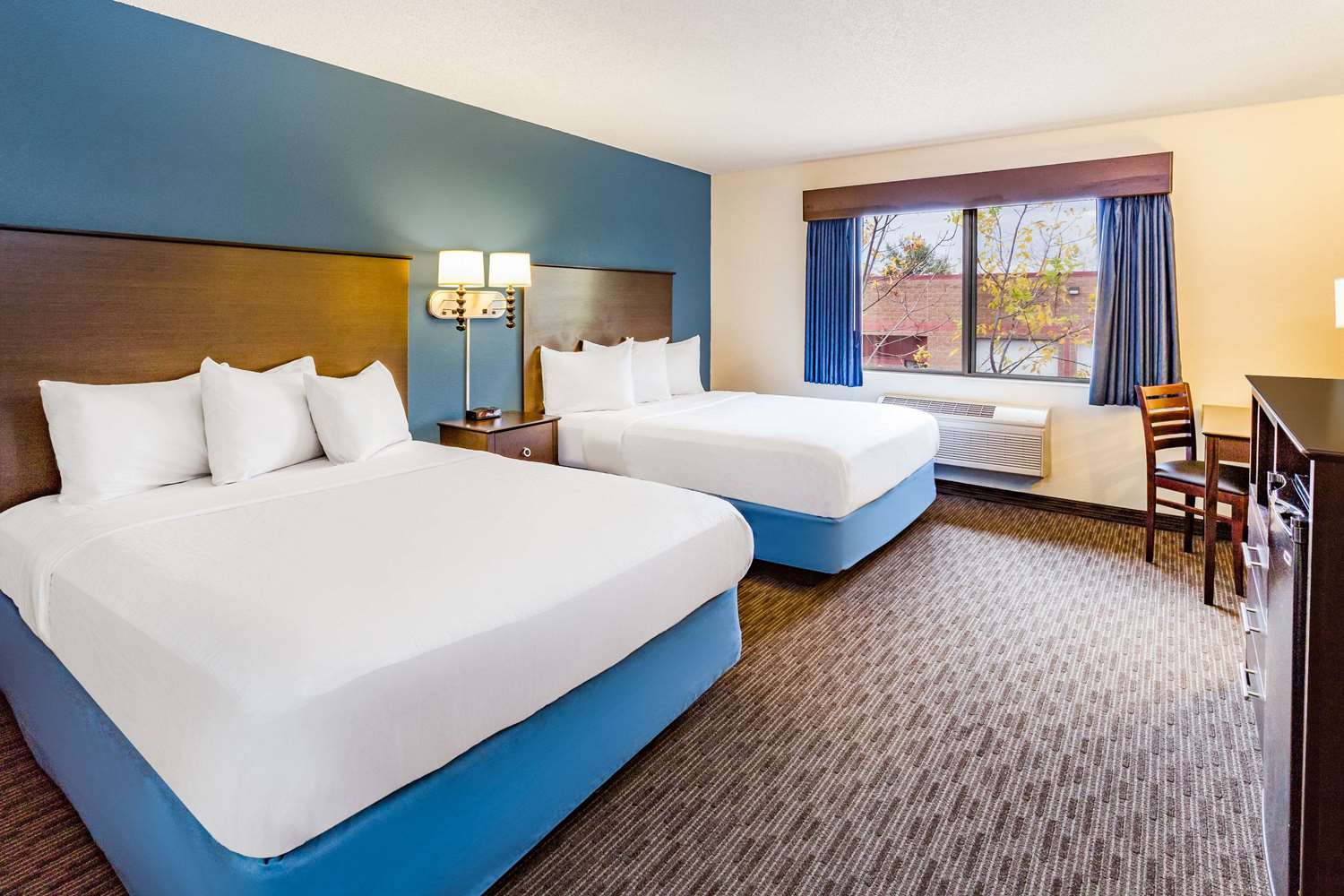 Americinn By Wyndham Hotel And Suites Long Lake 11/50