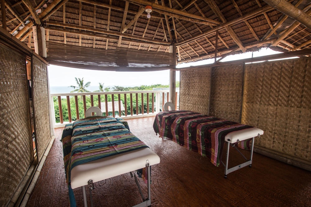 Oasis Resort And Spas 17/27