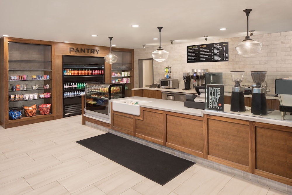 Four Points By Sheraton Anaheim 11/47