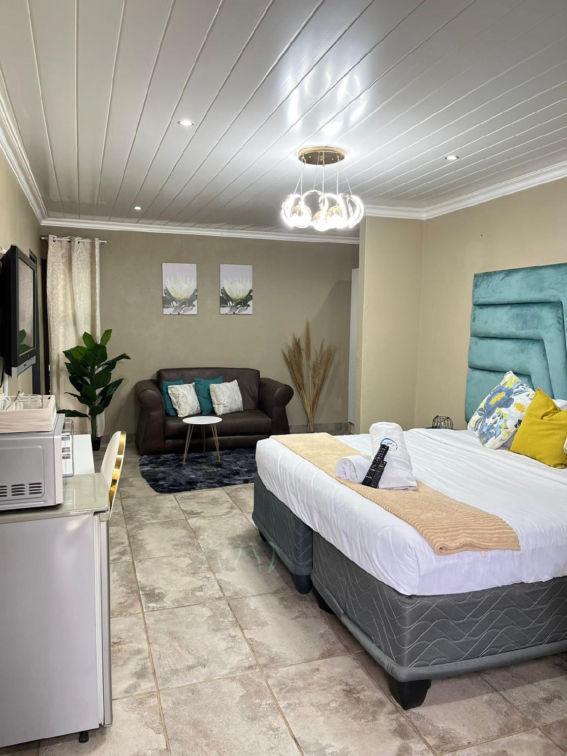 St. Eve Lodge & Spa 5/26