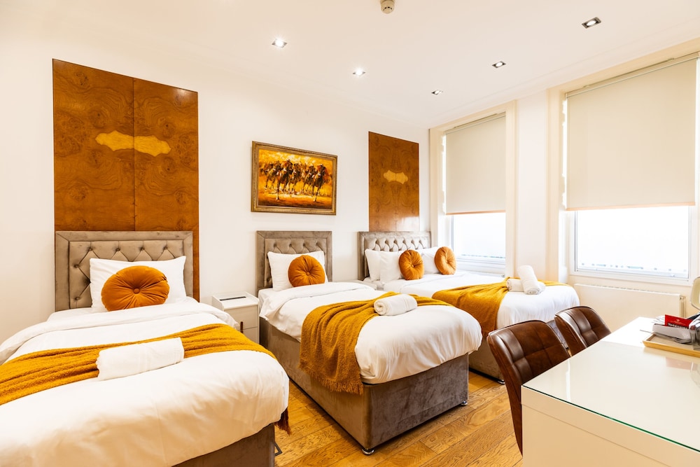 Mayfair Guesthouse 34/50