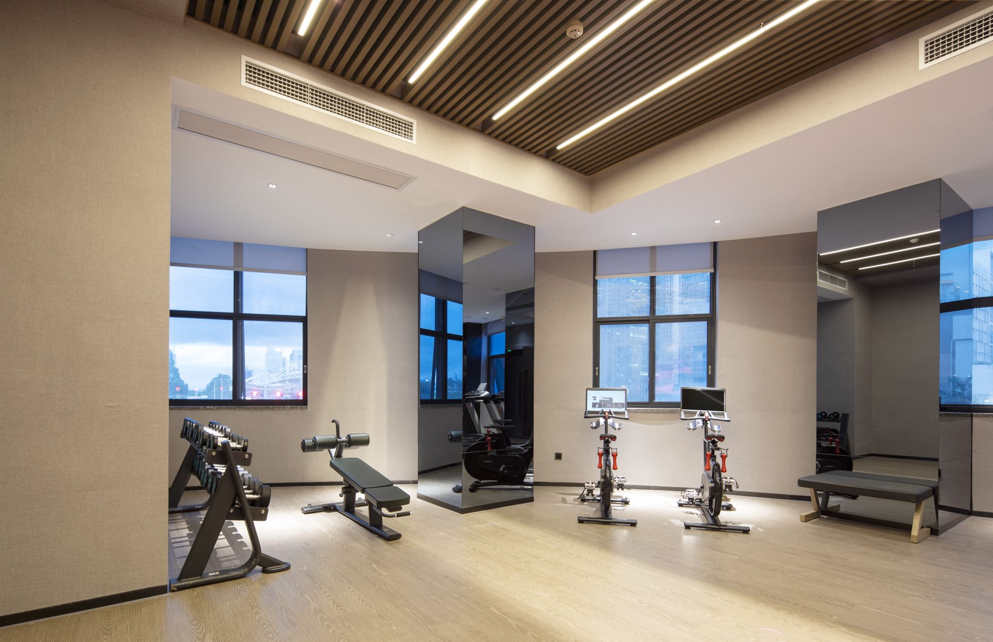 Paco Business Yuancun Branch 25/50