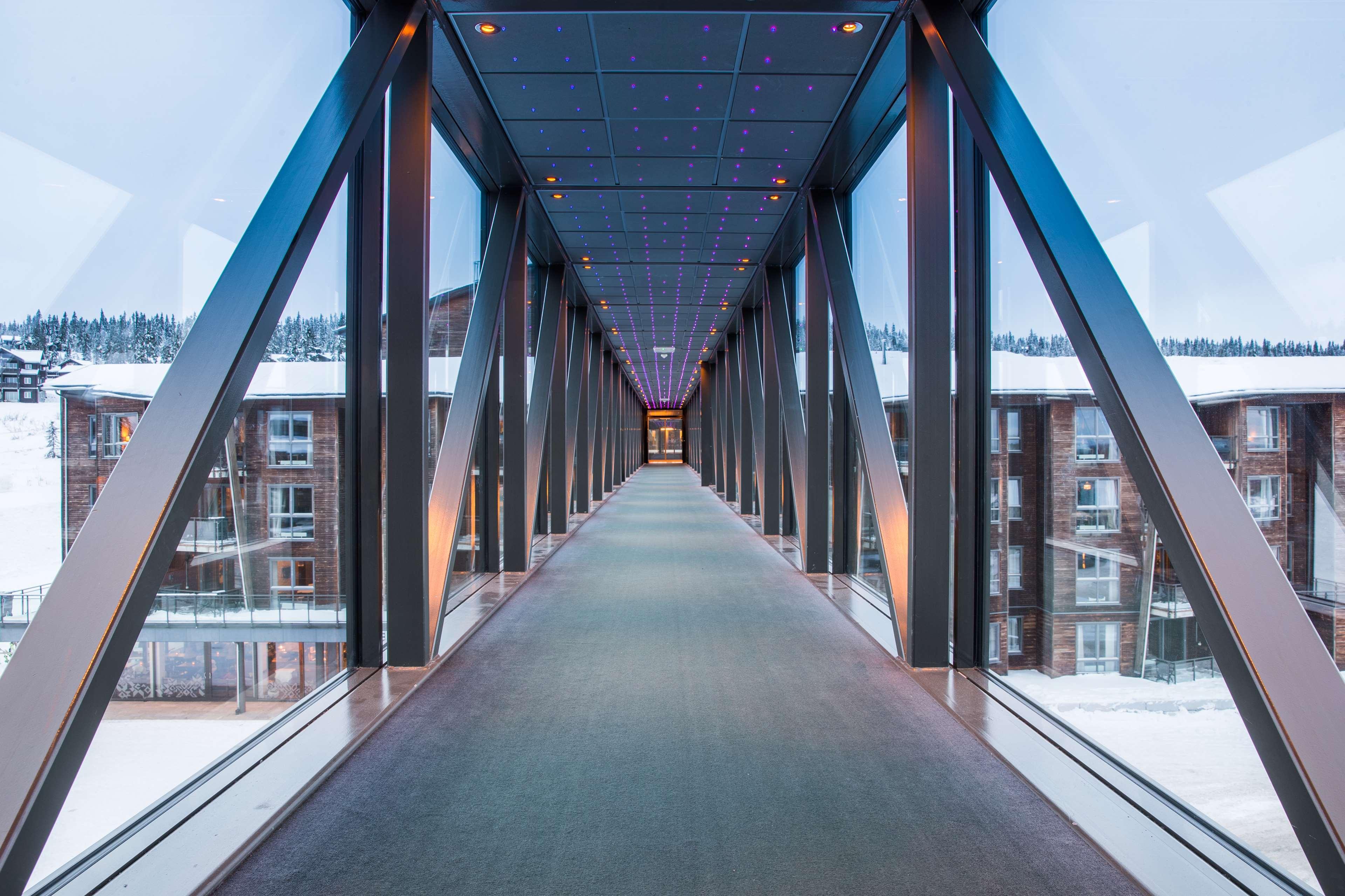 Radisson Blu Mountain Resort & Residences 6/50