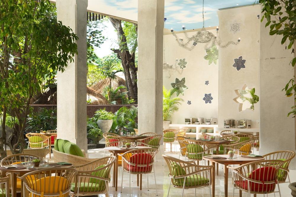 Amnaya Resort Kuta 49/61