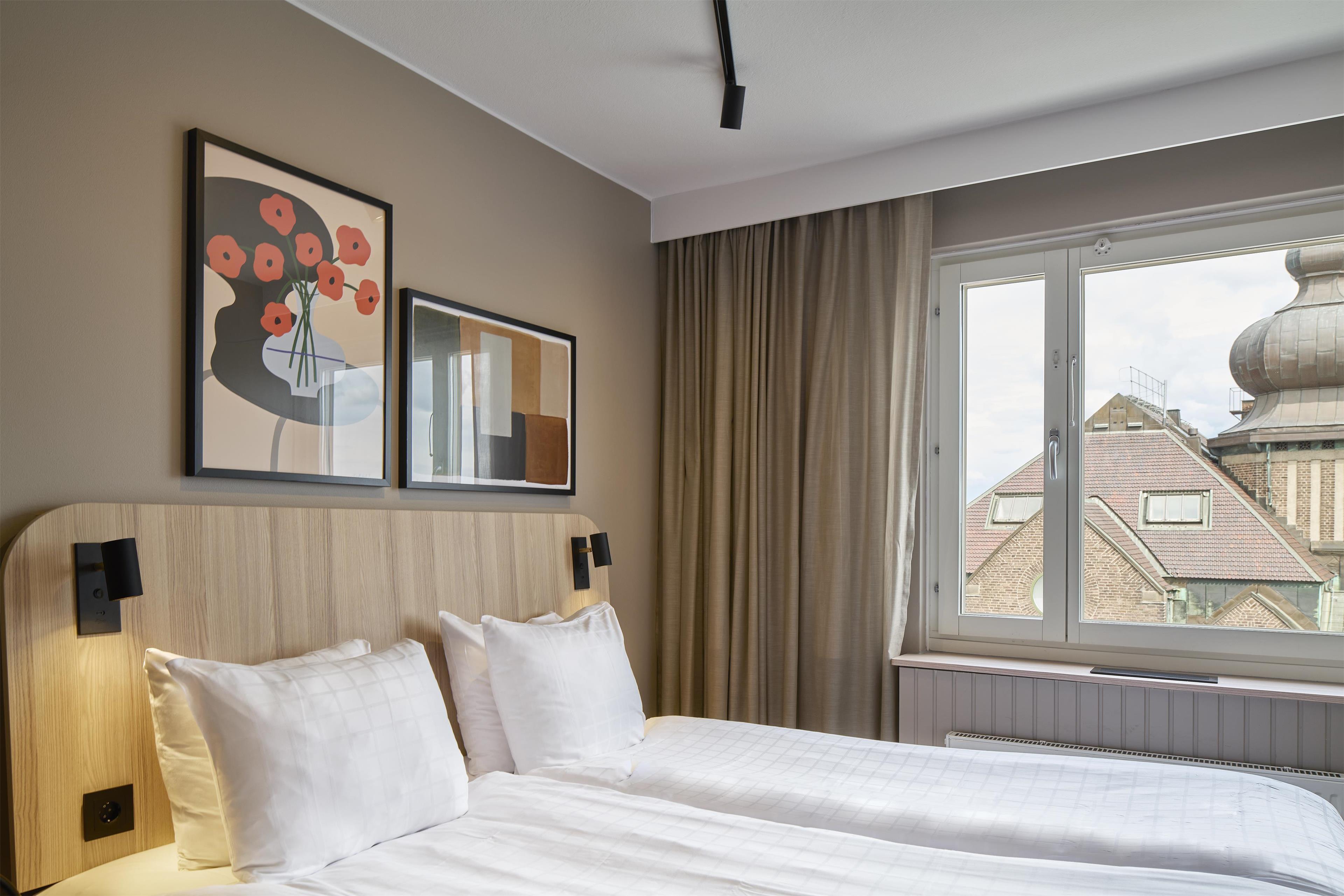 Standard, Double Bed, Scandic Sjofartshotellet 6/8