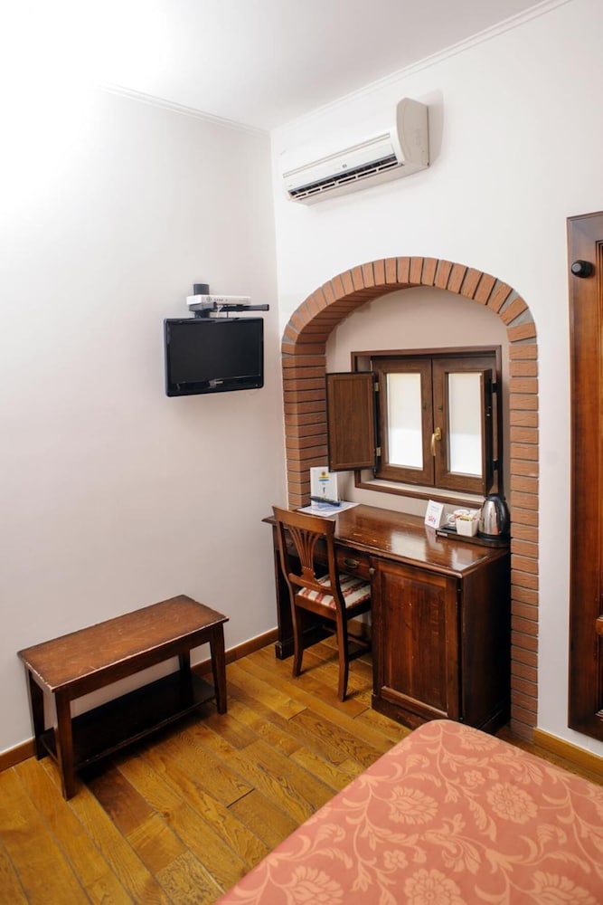 HOTEL MEDICI 26/41