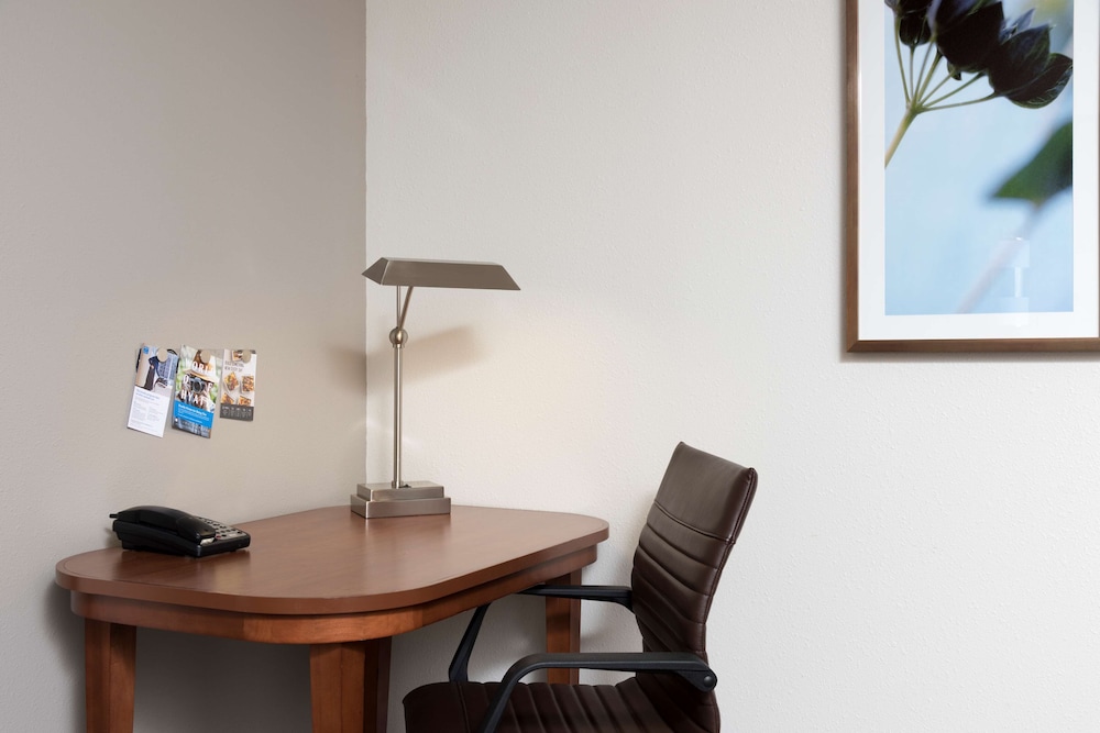 Hyatt Place Lexington 33/59