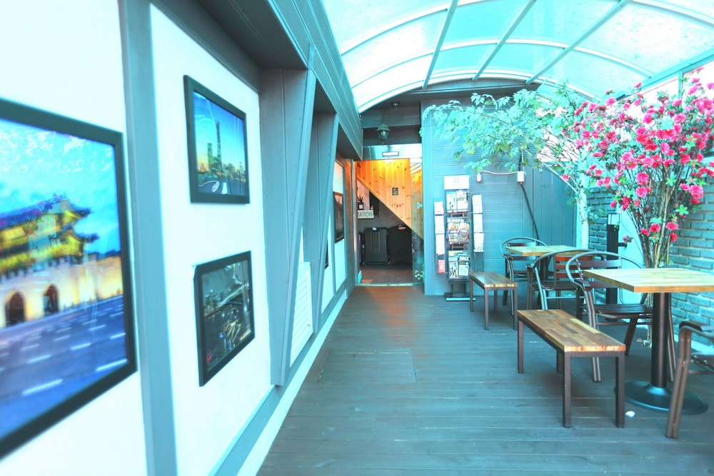 Must Stay (ex. Seoul Backpackers) 36/47