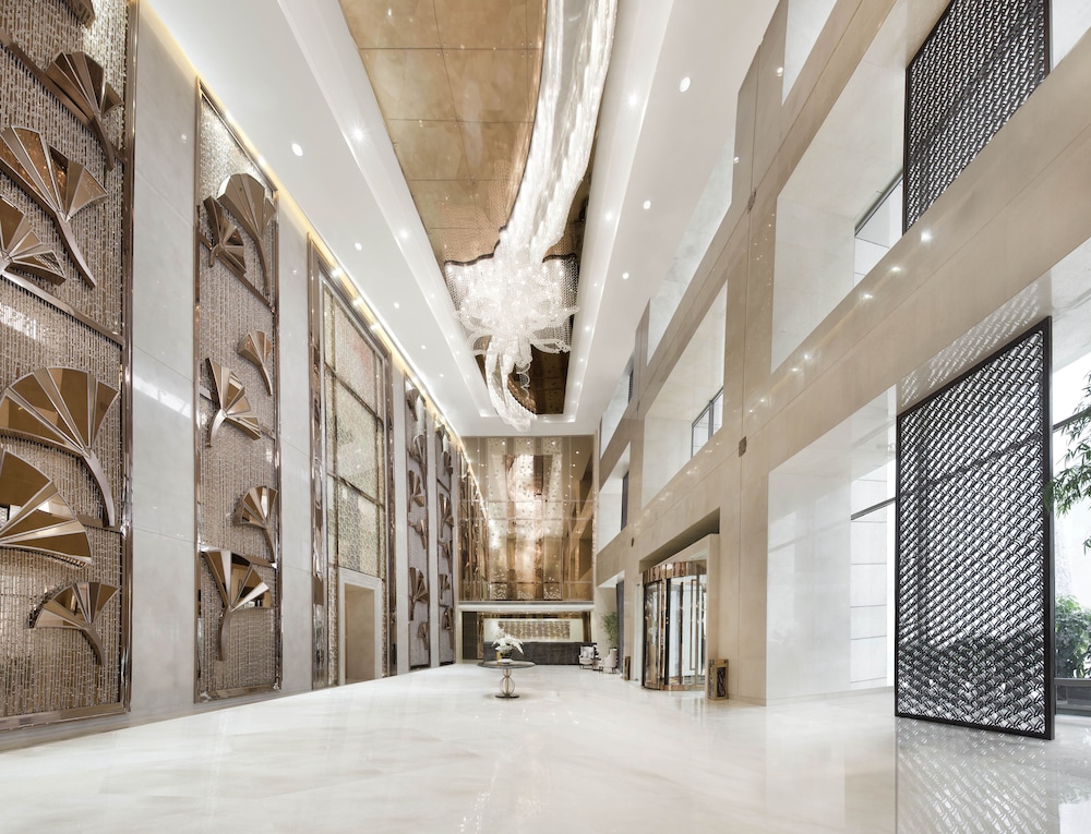 Dorsett Grand Chengdu 7/59