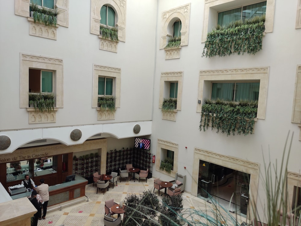 Les Oliviers Palace 2/72