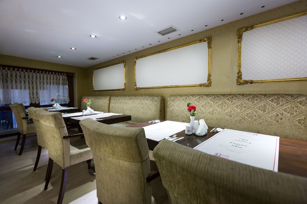 Osmanbey Fatih Hotel 44/50