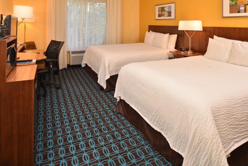Fairfield Inn By Marriott Louisville North 22/58