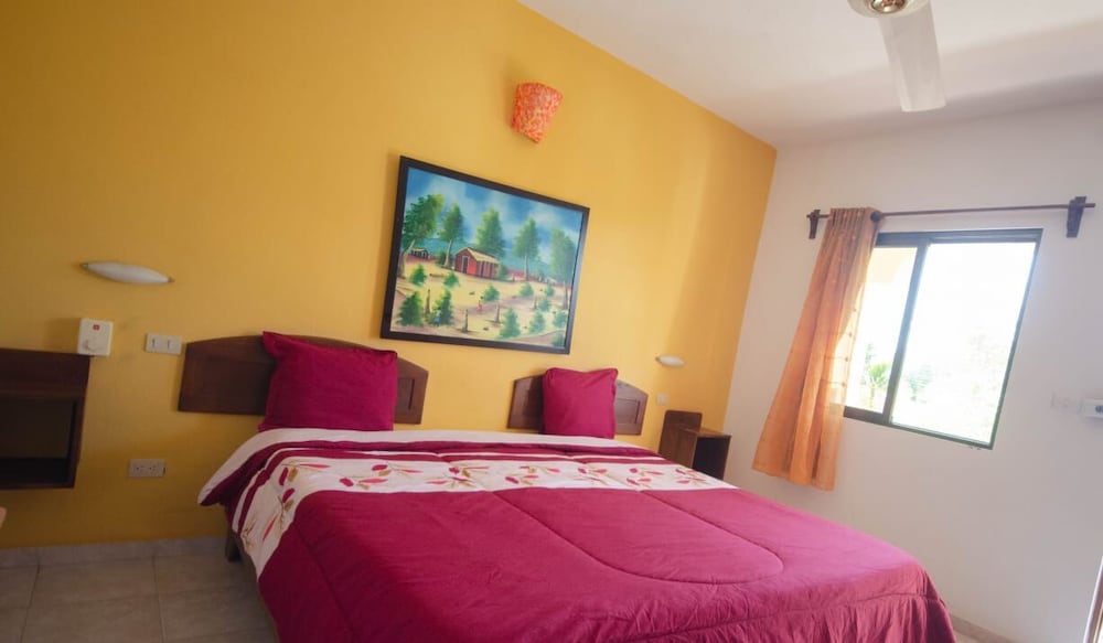 Hotel El Eden 23/57