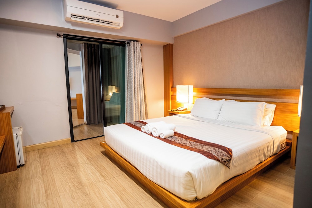 Economy, Family, Double and Twin Beds