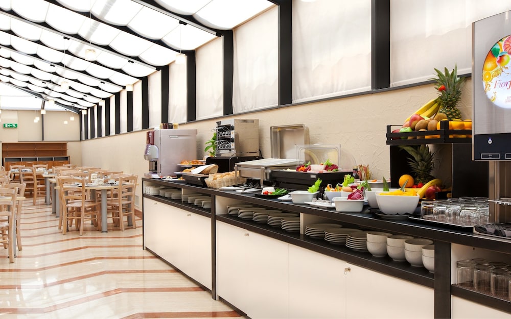 Garner Hotel Rome Aurelia by IHG 49/64