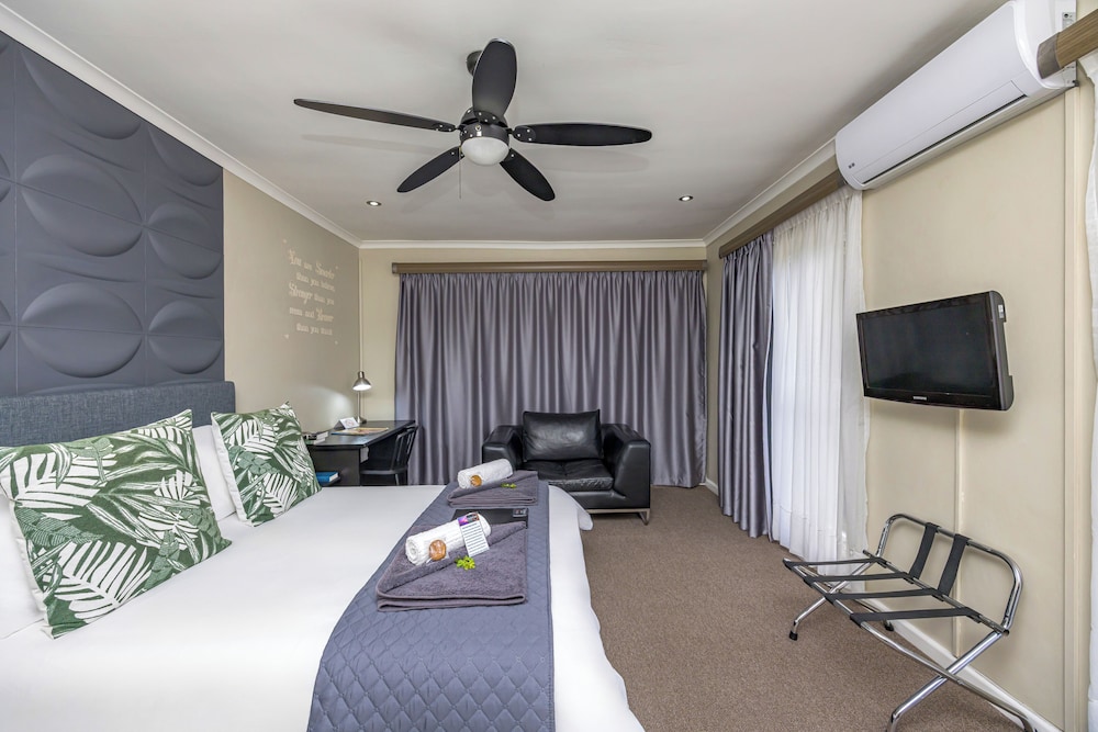Plattekloof Premium Lodge 35/50