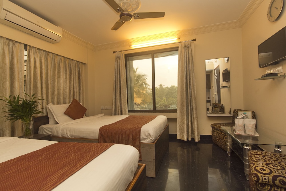 Jagjeet Balaji Inn 8/16