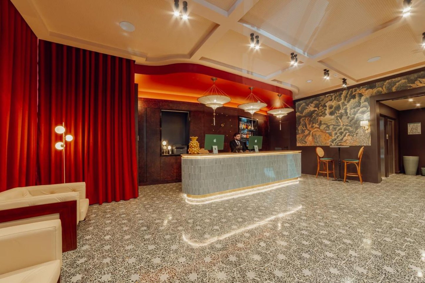 ABC HOTEL PORTO CAMPANHA 10/101