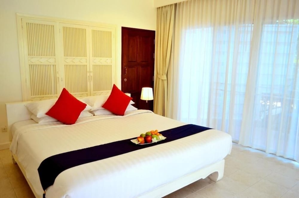 Laksasubha Hua Hin Hotel 15/33