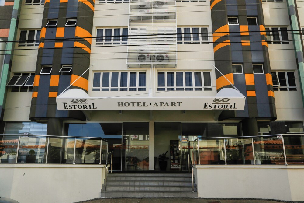 Astron Associado Estoril Hotel 2/64