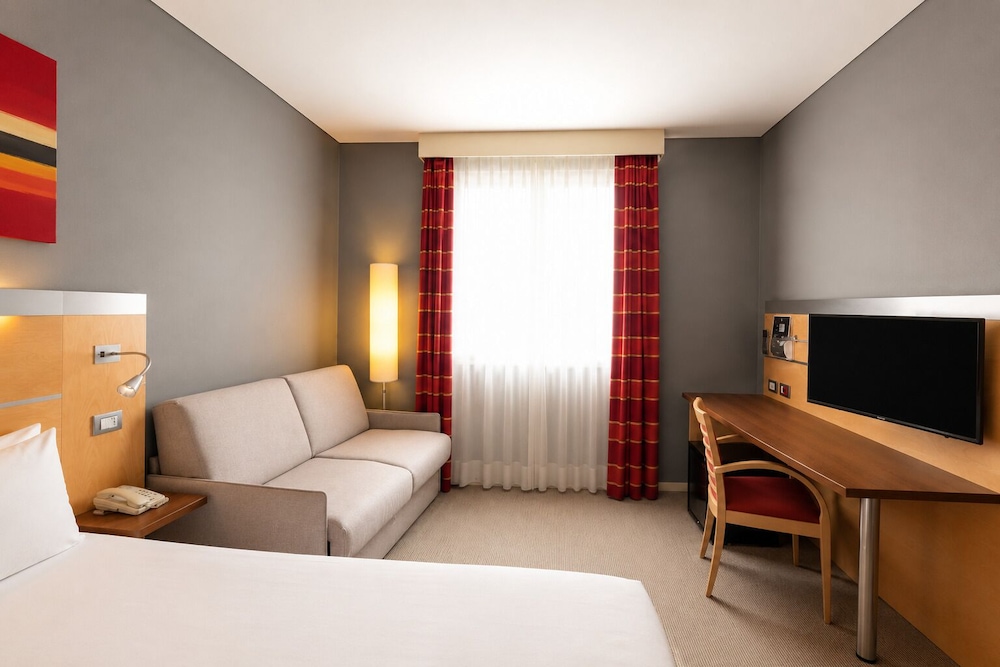 Bes Hotel Bergamo West 44/65
